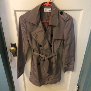 Red Valentino pleated thin trench coat sz 38